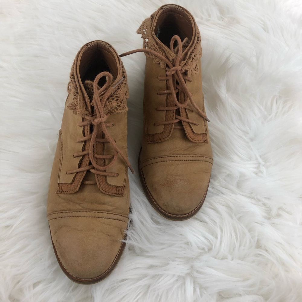 Gianni Bini Distressed Lace Up Booties